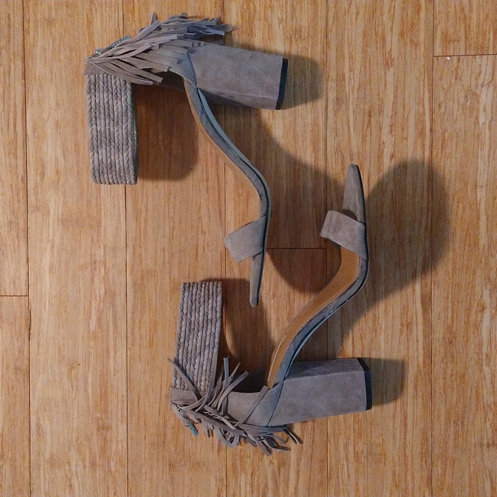 BCBGeneration Tan Boho Block Heels | Size 8.5